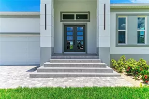 8147 Tracy Cir, Port Charlotte, FL 33981 - Photo 5