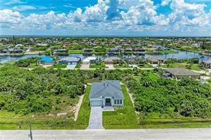 8147 Tracy Cir, Port Charlotte, FL 33981 - Photo 43