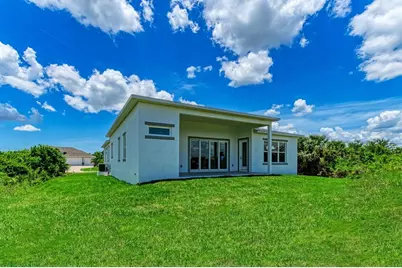8147 Tracy Circle, Port Charlotte, FL 33981 - Photo 37