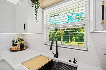 1129 Groveland Avenue, Venice, FL 34285 - Photo 27