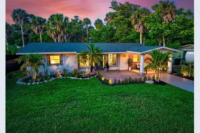 1129 Groveland Avenue, Venice, FL 34285 - Photo 1