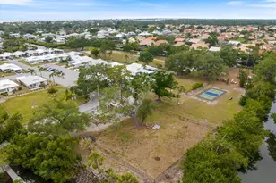 702 Fair Winds Dr, Nokomis, FL 34275 - Photo 41