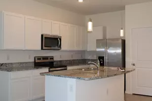 8748 Milestone Dr, Sarasota, FL 34238 - Photo 3