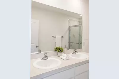 8748 Milestone Drive, Sarasota, FL 34238 - Photo 19