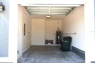 8748 Milestone Dr, Sarasota, FL 34238 - Photo 29