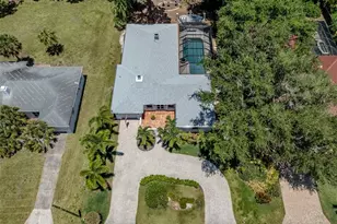628 Granada Ave, Venice, FL 34285 - Photo 35
