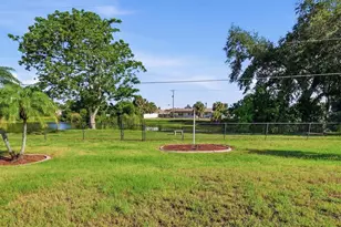255 Rigel Rd, Venice, FL 34293 - Photo 41