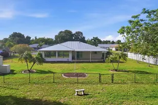 255 Rigel Rd, Venice, FL 34293 - Photo 45