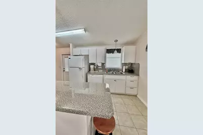 615 S Green Circle, Venice, FL 34285 - Photo 9