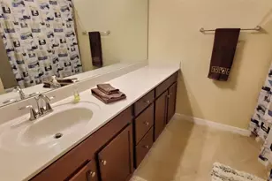 20229 Lagente Cir, Venice, FL 34293 - Photo 15
