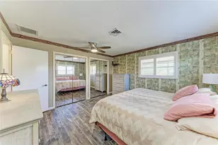 1768 Banyan Dr, Venice, FL 34293 - Photo 21