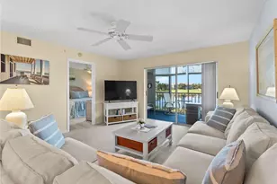 9330 Clubside Cir, Sarasota, FL 34238 - Photo 3