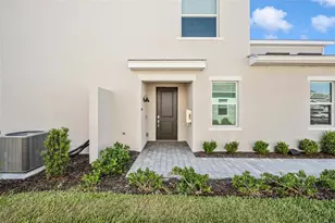 12685 Radiance Ct, Venice, FL 34293 - Photo 3