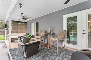 2010 Deerbrook Dr, Lakeland, FL 33811 - Photo 21