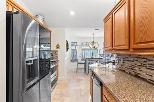 2010 Deerbrook Dr, Lakeland, FL 33811 - Photo 23