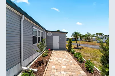 424 Boxwood Drive, Venice, FL 34285 - Photo 57