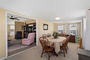 424 Boxwood Dr, Venice, FL 34285 - Photo 23