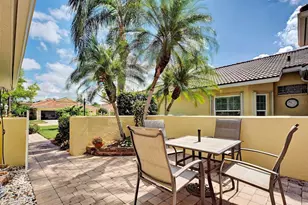 249 Vista Del Lago Way, Venice, FL 34292 - Photo 7