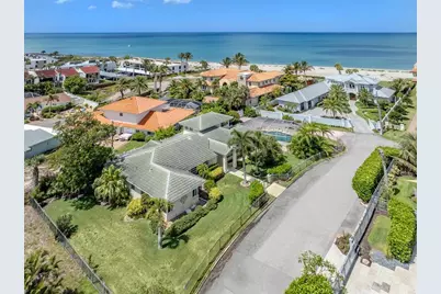 24 Gulf Manor Drive, Venice, FL 34285 - Photo 7
