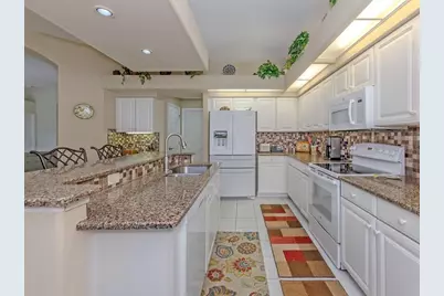 417 Pebble Creek Court, Venice, FL 34285 - Photo 11