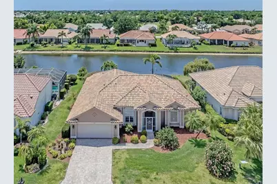 417 Pebble Creek Court, Venice, FL 34285 - Photo 1