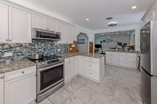 500 Alhambra Rd, Venice, FL 34285 - Photo 17