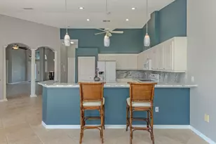 715 Thistle Lake Dr, Venice, FL 34293 - Photo 15