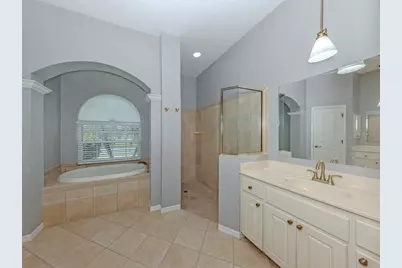 715 Thistlelake Drive, Venice, FL 34293 - Photo 23