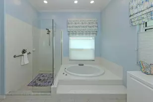 417 Wellington Ct, Venice, FL 34292 - Photo 19