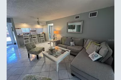 111 Airport Avenue W #107, Venice, FL 34285 - Photo 7