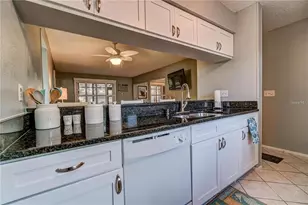111 Airport Ave W, Venice, FL 34285 - Photo 3