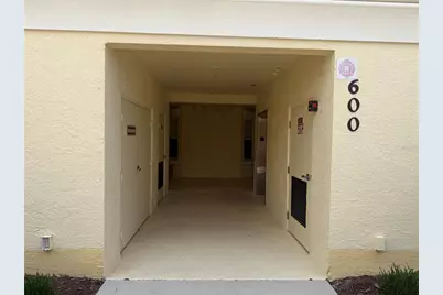 600 Gardens Edge Drive #633, Venice, FL 34285 - Photo 7