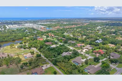 756 Vanderbilt Drive, Nokomis, FL 34275 - Photo 9