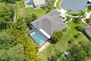 122 Clear Lake Dr, Englewood, FL 34223 - Photo 3
