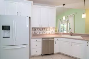 122 Clear Lake Dr, Englewood, FL 34223 - Photo 21