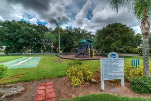 130 Southampton Pl, Venice, FL 34293 - Photo 37