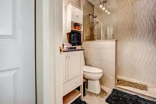 130 Southampton Pl, Venice, FL 34293 - Photo 23
