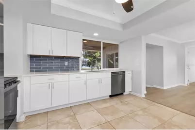 483 Sunnyside Drive, Venice, FL 34293 - Photo 13