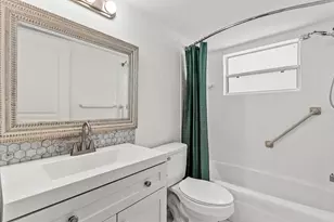 4035 S School Ave, Sarasota, FL 34231 - Photo 9