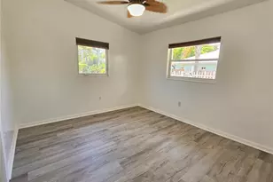 341 Bayshore Dr, Osprey, FL 34229 - Photo 23