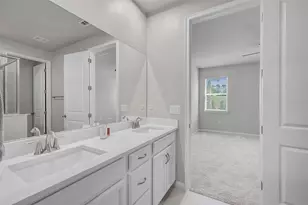 20724 Galileo Pl, Venice, FL 34293 - Photo 17