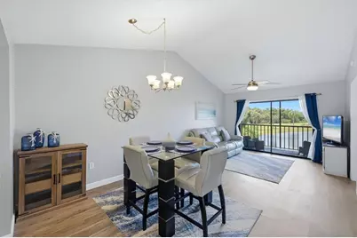 931 Capri Isles Boulevard #32, Venice, FL 34292 - Photo 7