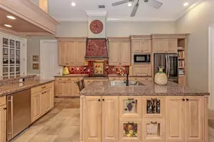302 Stone Briar Creek Dr, Venice, FL 34292 - Photo 15