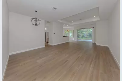 128 Amora Avenue, Venice, FL 34285 - Photo 5