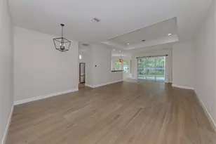 128 Amora Ave, Venice, FL 34285 - Photo 5