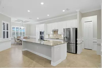 13652 Classico Court, Venice, FL 34293 - Photo 11
