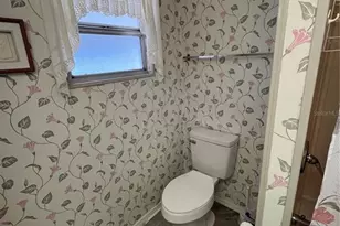 824 Trento, Venice, FL 34285 - Photo 23
