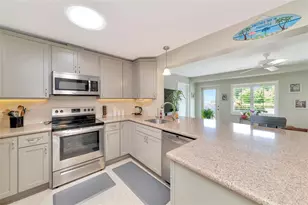 422 Circlewood Dr, Venice, FL 34293 - Photo 9
