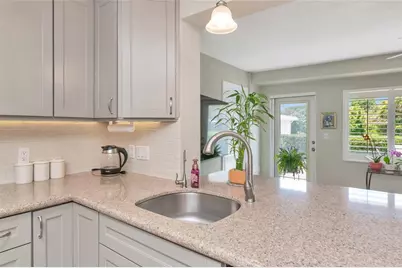 422 Circlewood Drive #H6, Venice, FL 34293 - Photo 11