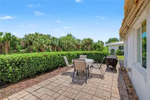 422 Circlewood Dr, Venice, FL 34293 - Photo 29